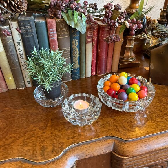 3 Vintage glass ashTRAYS - Picture 13 of 16